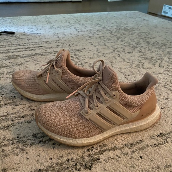 womens pink adidas ultra boost